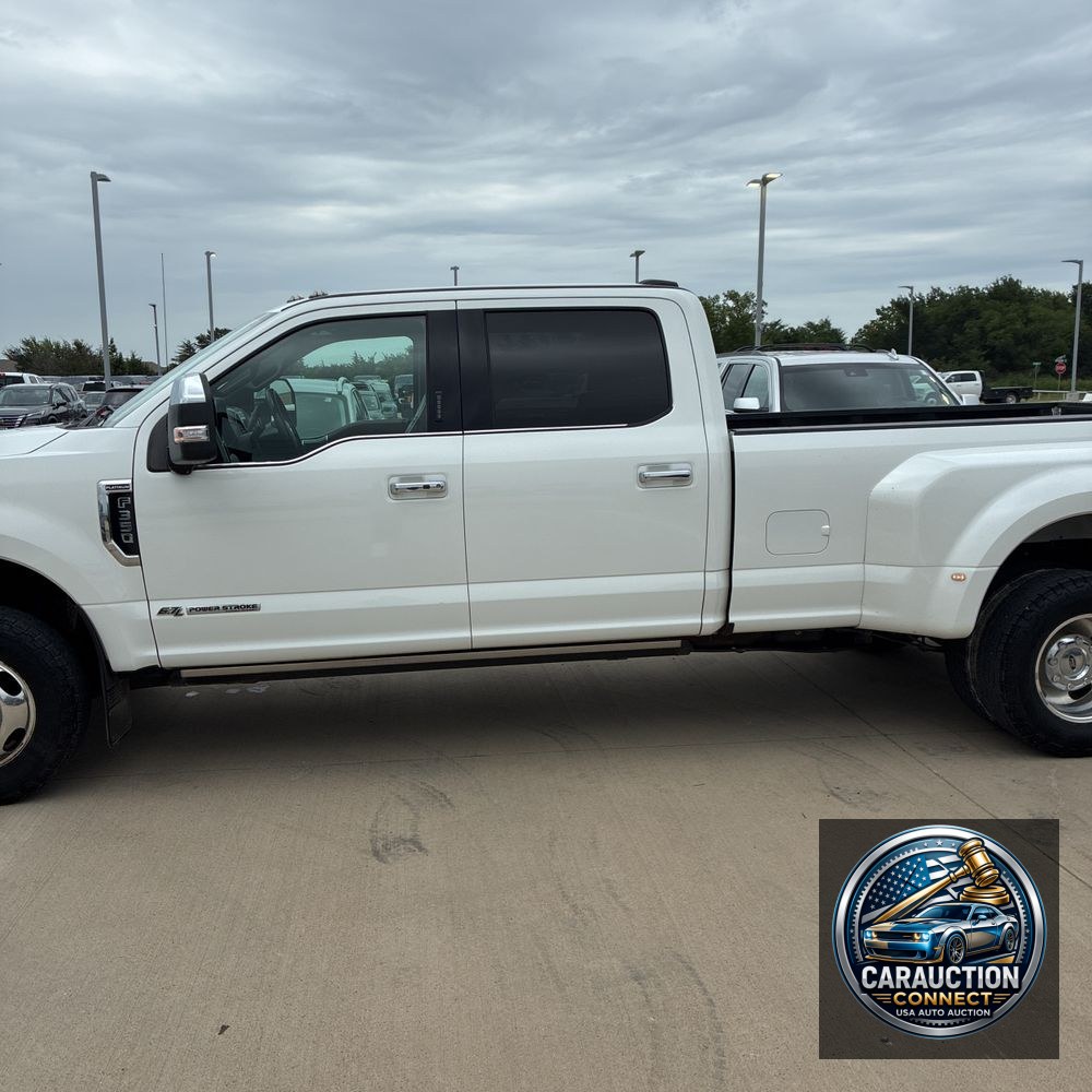 2020 Ford F350 S/D Platinum