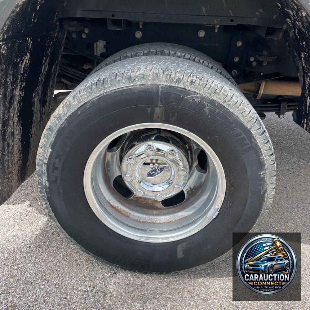 2021 Ford F-350 Super Duty Lariat