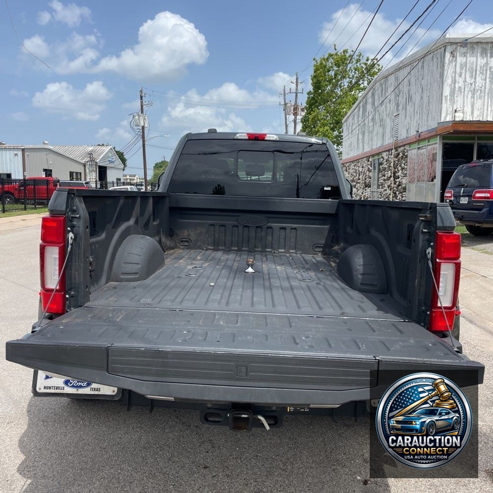 2021 Ford F-350 Super Duty Lariat