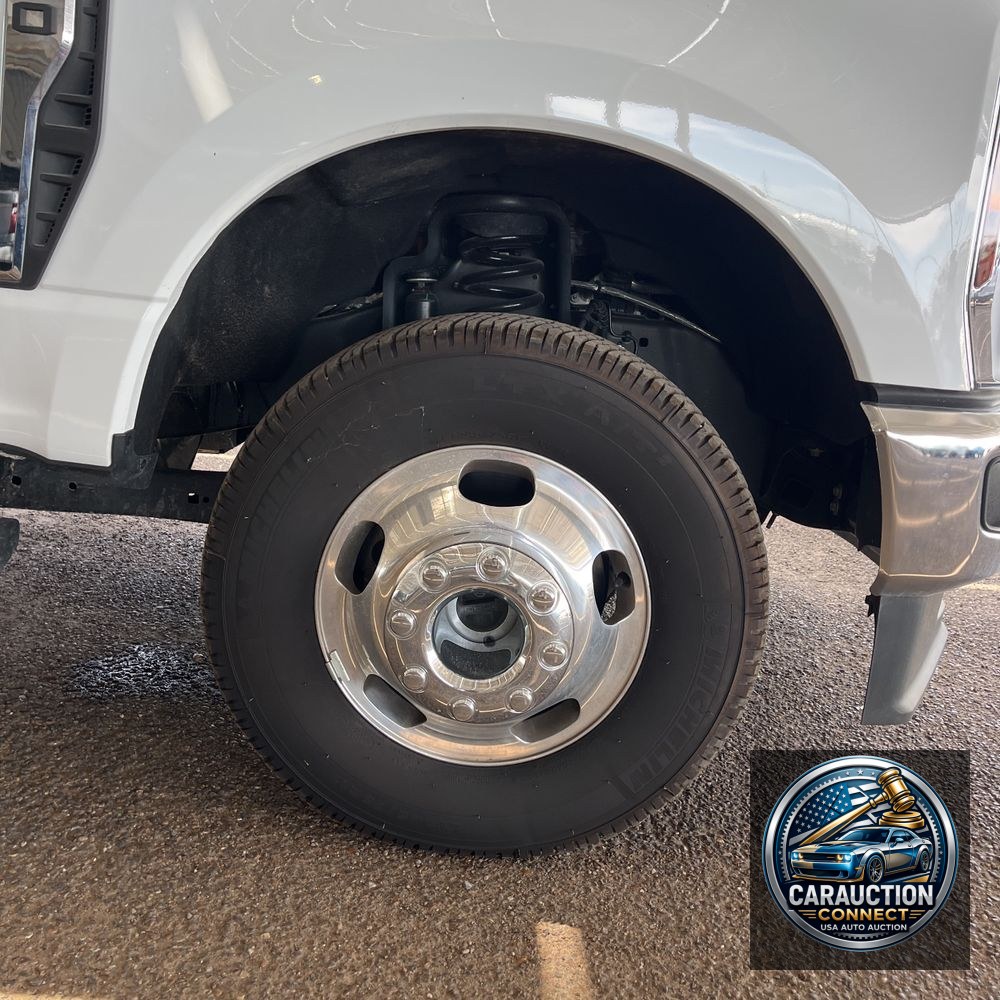 2024 Ford F-350 Super Duty Lariat