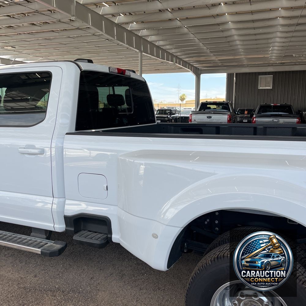 2024 Ford F-350 Super Duty Lariat