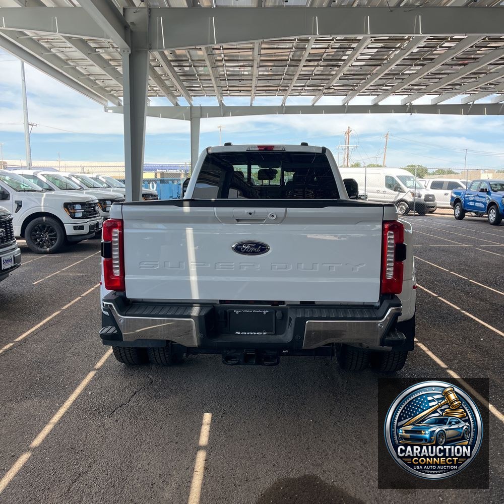 2024 Ford F-350 Super Duty Lariat