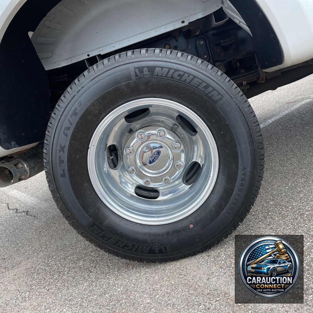 2017 Ford F350 S/D Platinum
