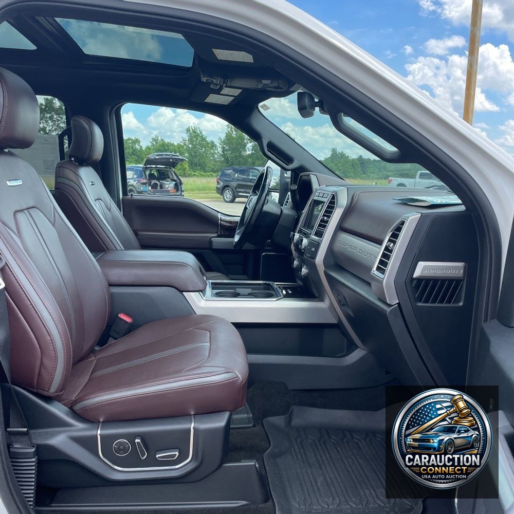 2017 Ford F350 S/D Platinum