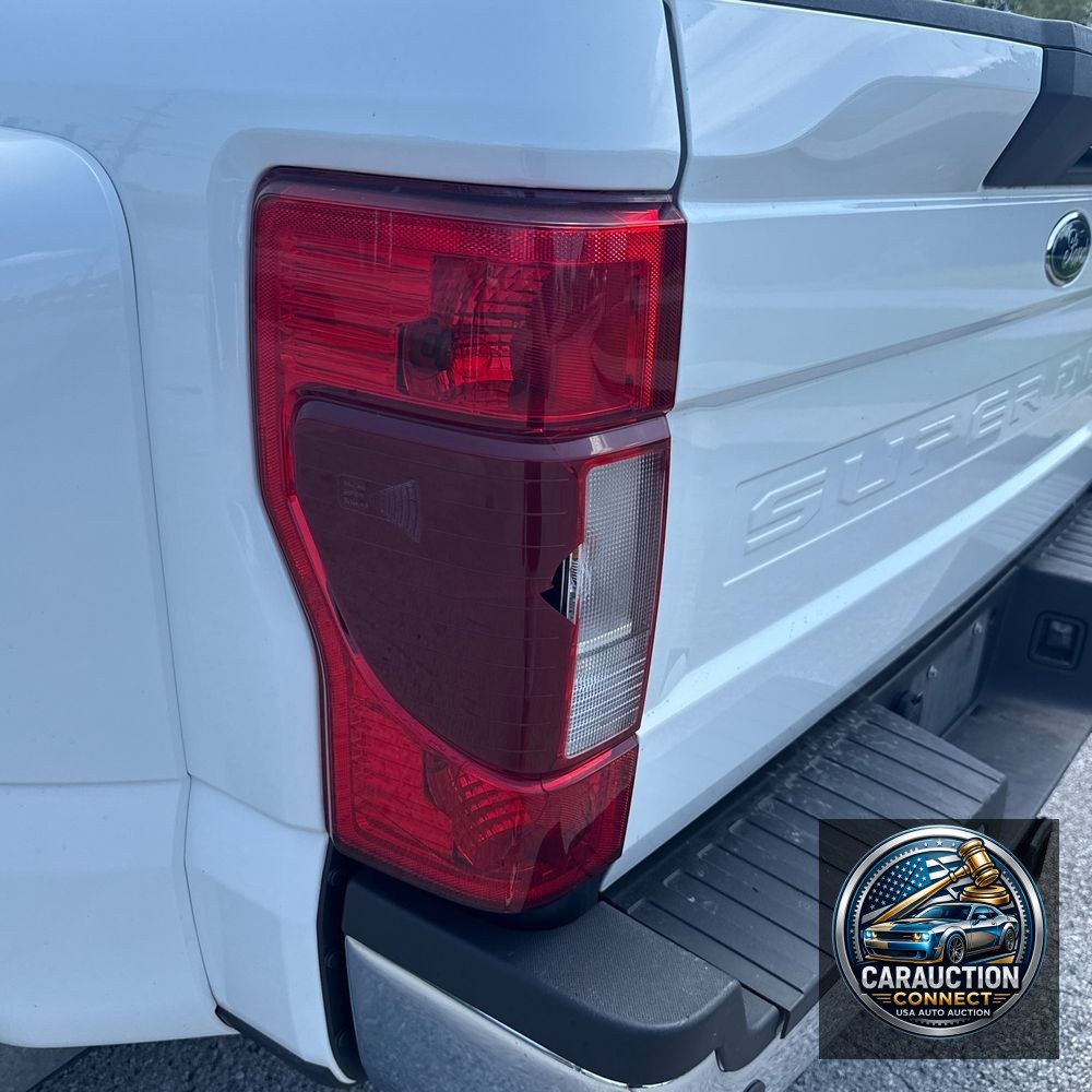 2022 Ford F-350 Super Duty Lariat
