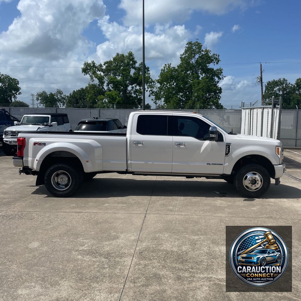 2017 Ford F-350 Super Duty Platinum