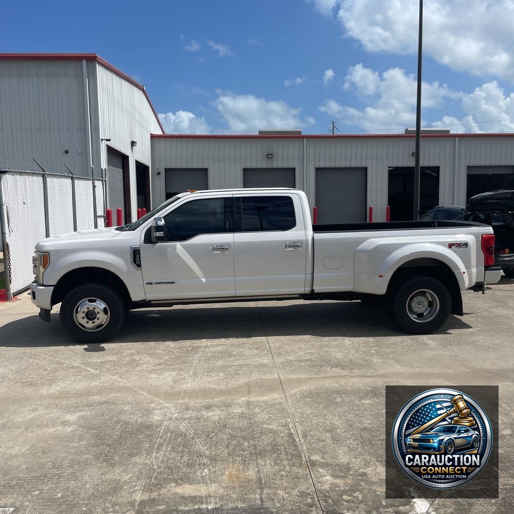 2017 Ford F-350 Super Duty Platinum