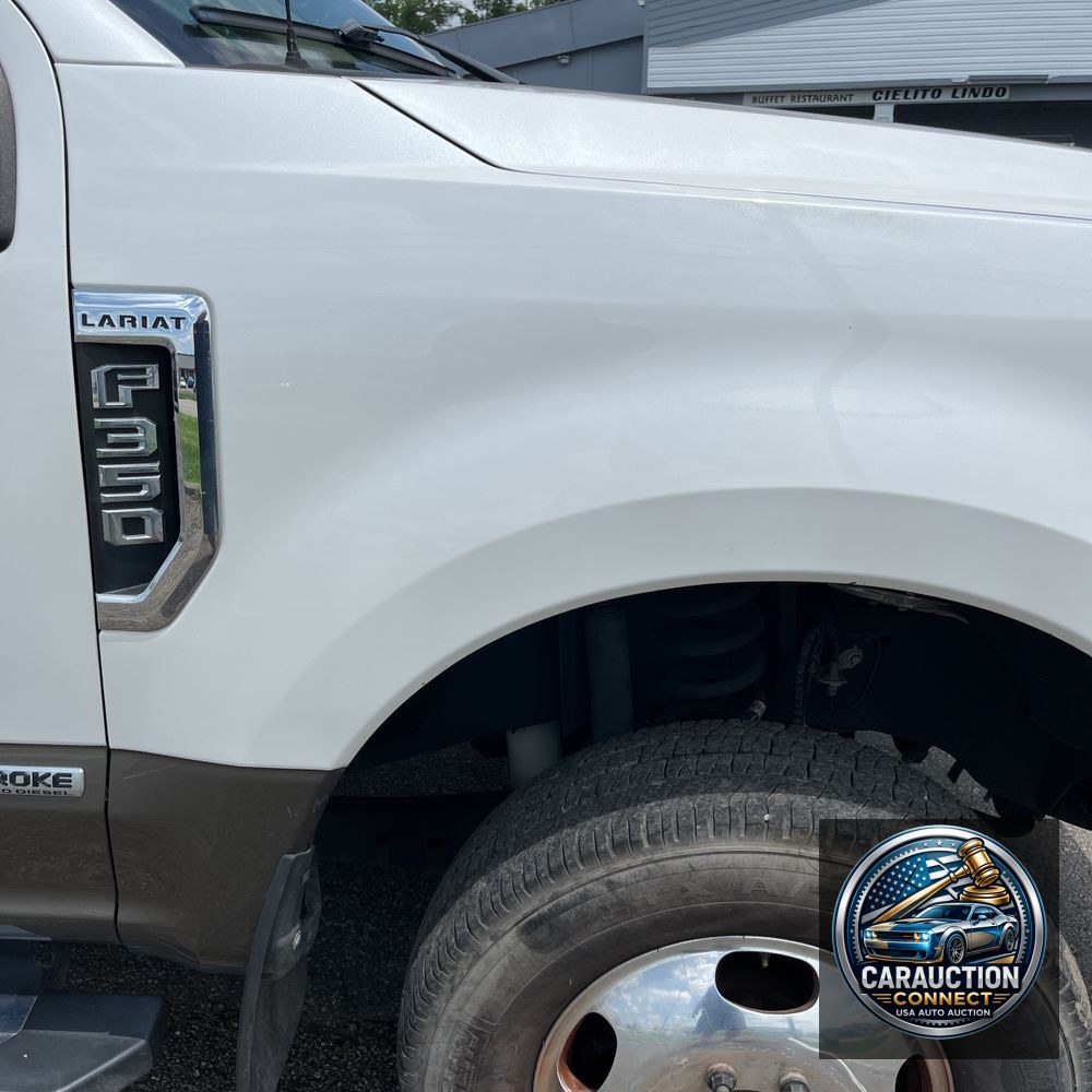 2019 Ford F-350 Super Duty Lariat