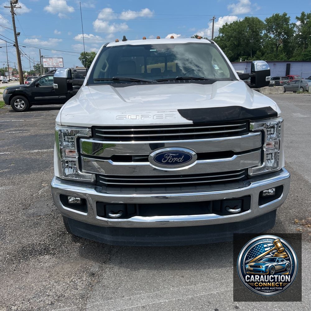 2019 Ford F-350 Super Duty Lariat