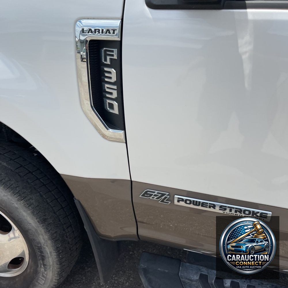 2019 Ford F-350 Super Duty Lariat