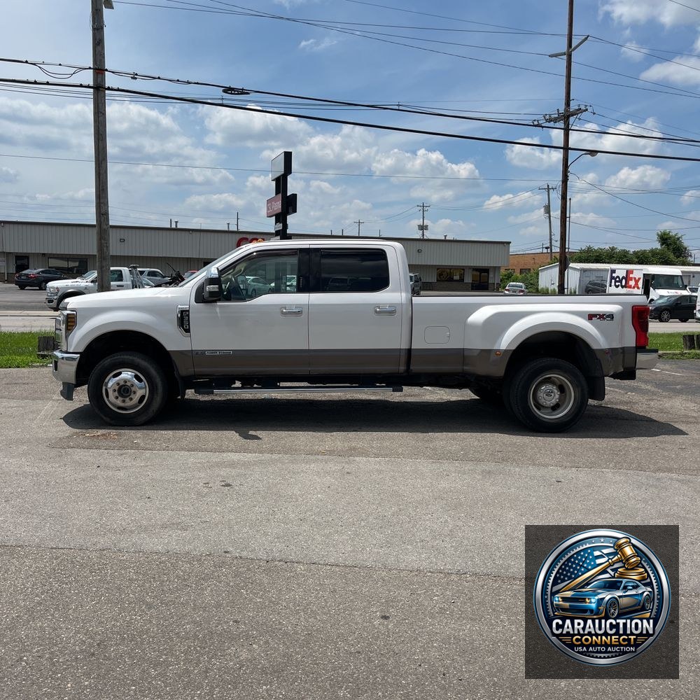 2019 Ford F-350 Super Duty Lariat