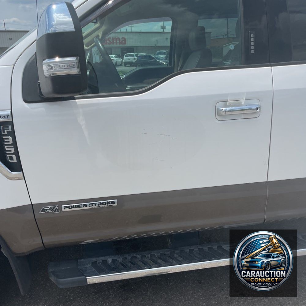 2019 Ford F-350 Super Duty Lariat