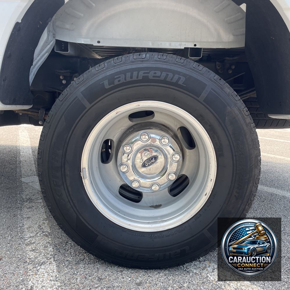 2023 Ford F-350 Super Duty XL