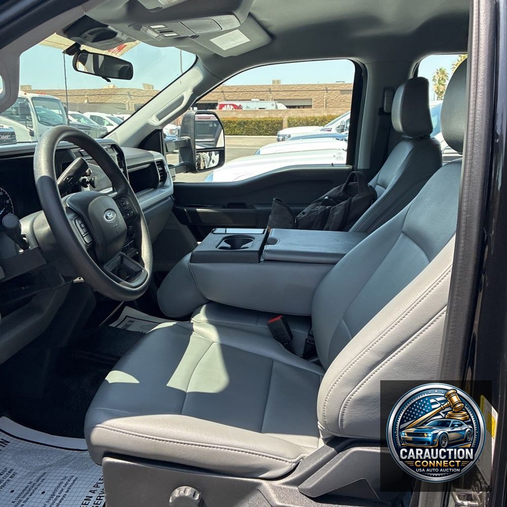2023 Ford F-350 Super Duty XL