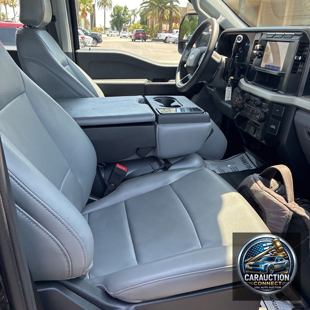 2023 Ford F-350 Super Duty XL