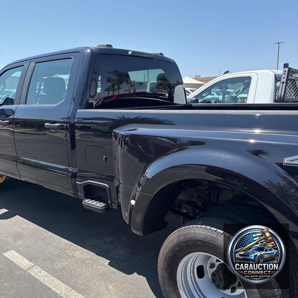 2023 Ford F-350 Super Duty XL