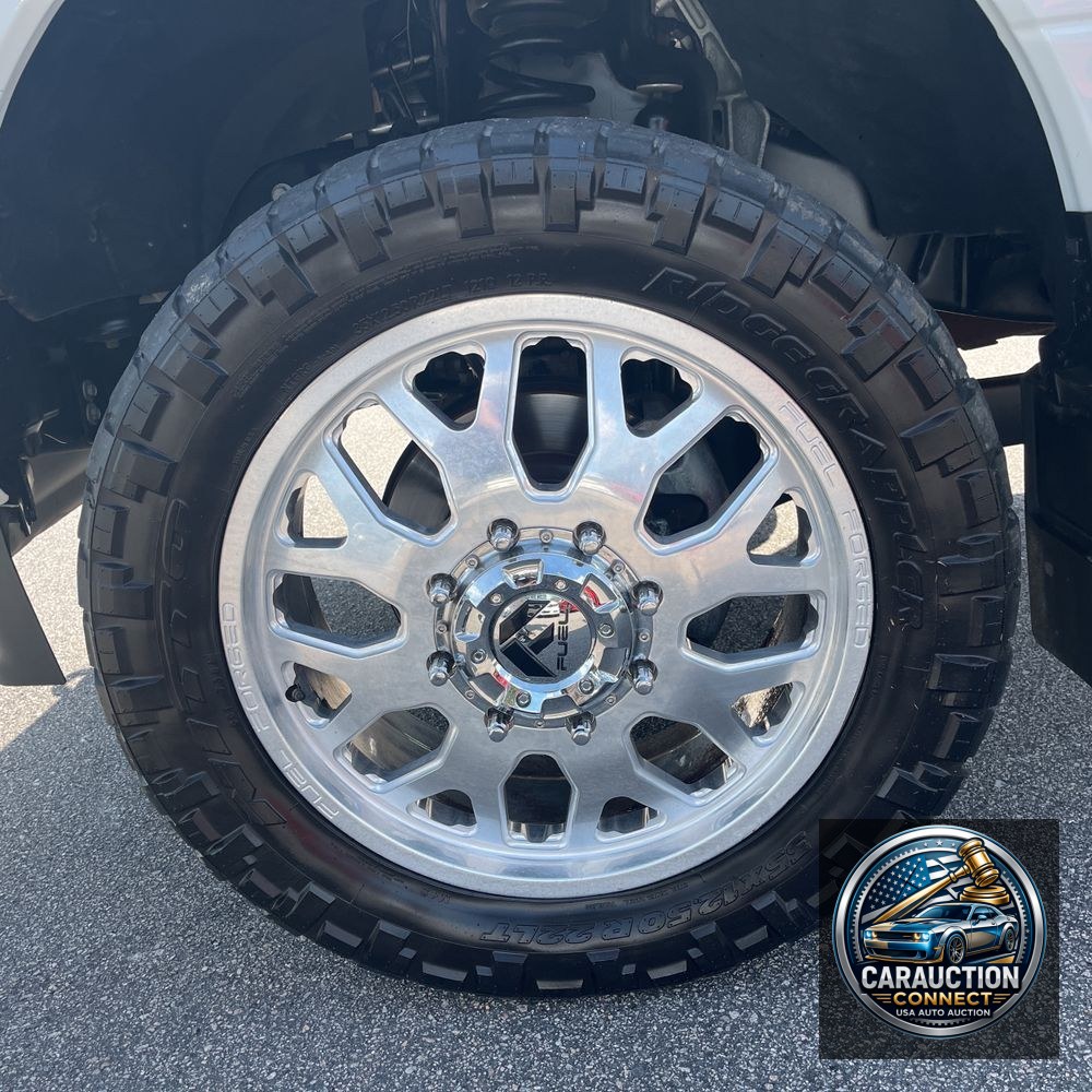 2022 Ford F-350 Super Duty Platinum