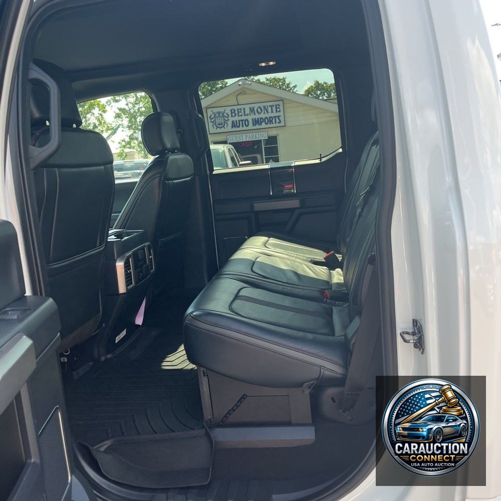 2022 Ford F-350 Super Duty Platinum