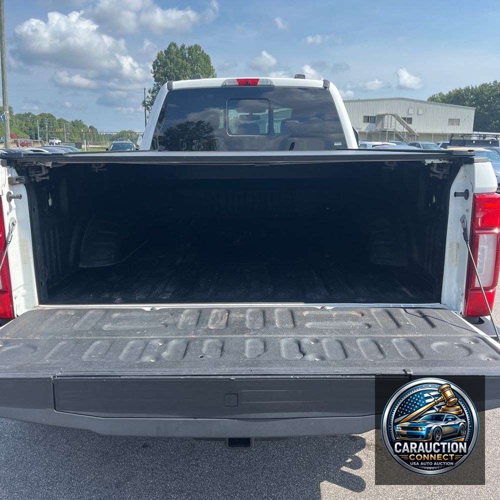 2022 Ford F-350 Super Duty Platinum