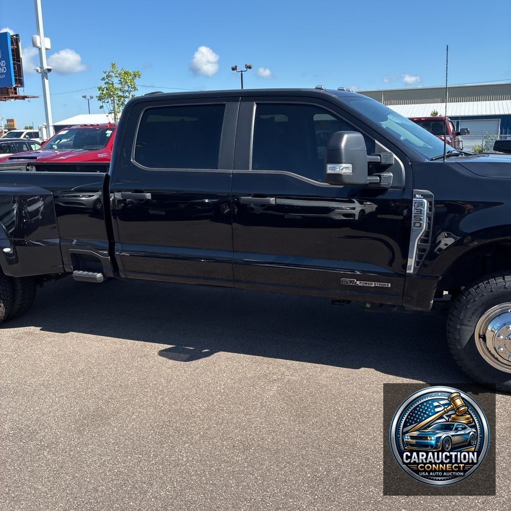 2023 Ford F-350 Super Duty XL