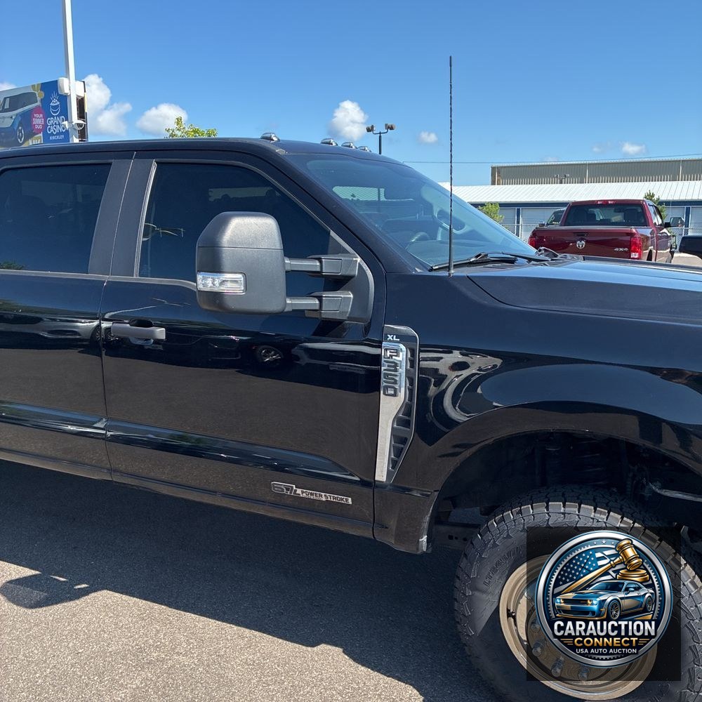 2023 Ford F-350 Super Duty XL