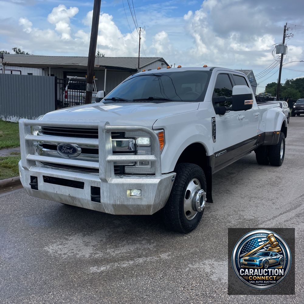 2017 Ford F-350 Super Duty King Ranch
