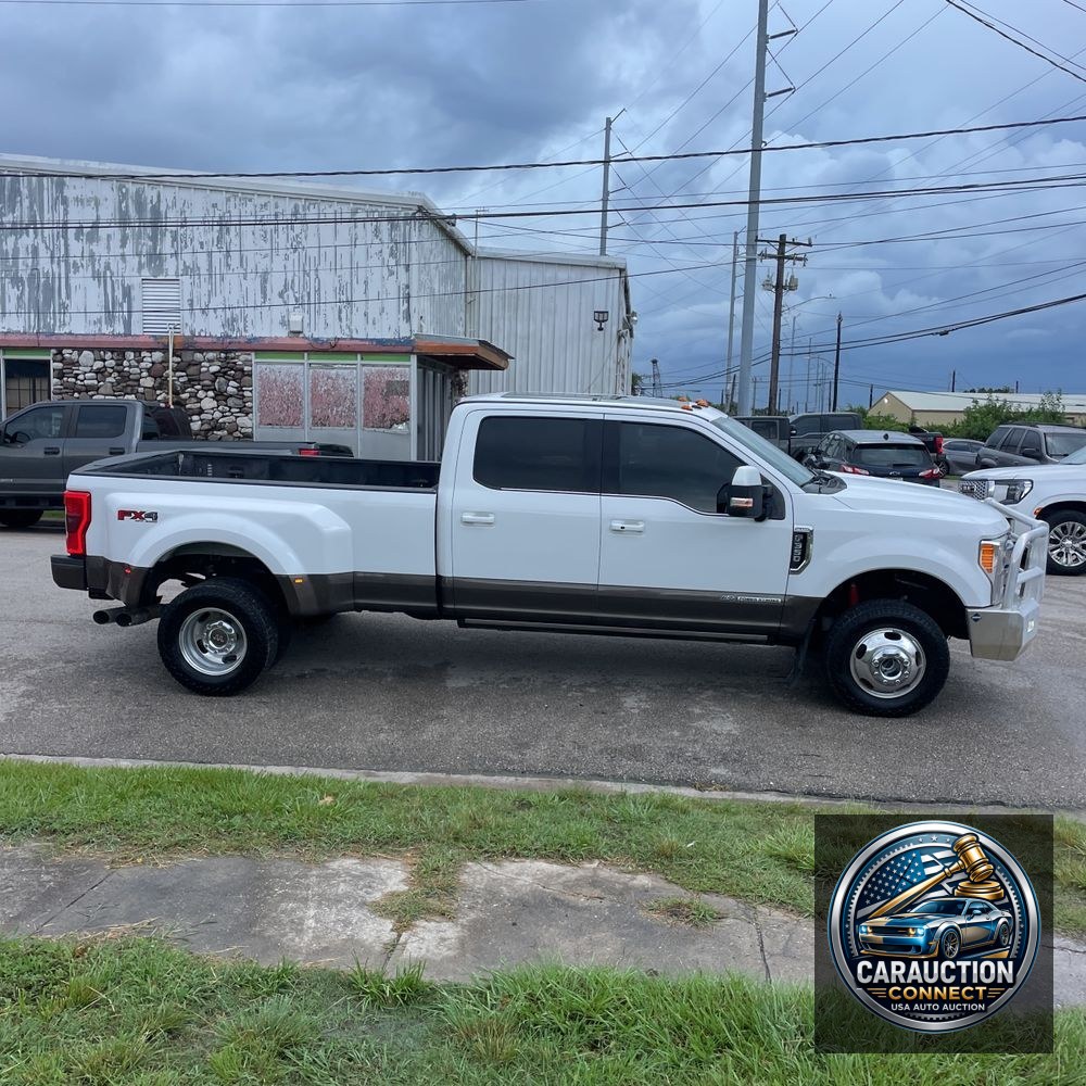 2017 Ford F-350 Super Duty King Ranch