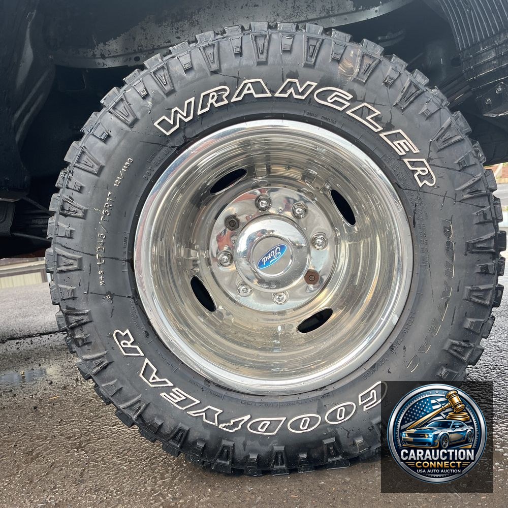 2019 Ford F350SD XLT Crew Cab 4WD LWB DRW