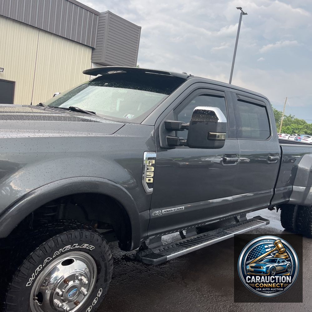 2019 Ford F350SD XLT Crew Cab 4WD LWB DRW