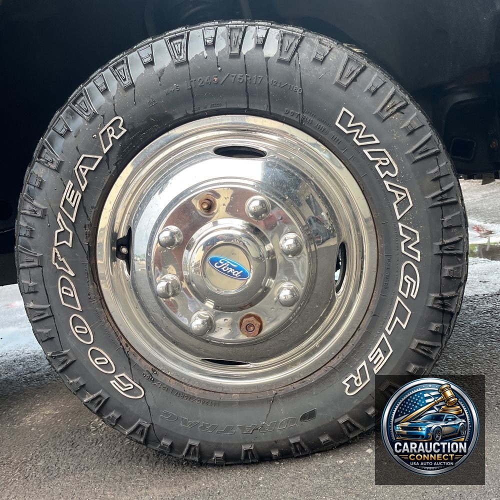 2019 Ford F350SD XLT Crew Cab 4WD LWB DRW