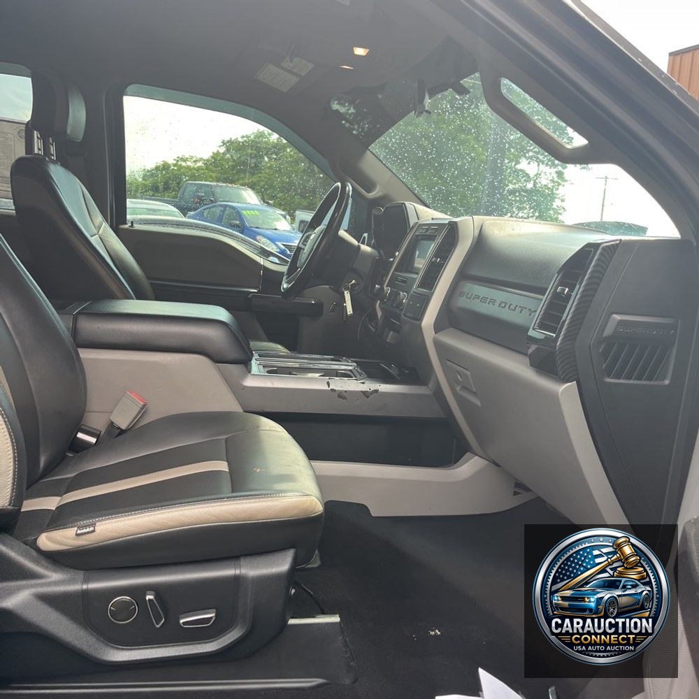 2019 Ford F350SD XLT Crew Cab 4WD LWB DRW
