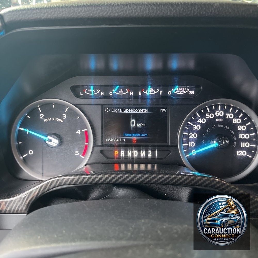 2019 Ford F350SD XLT Crew Cab 4WD LWB DRW