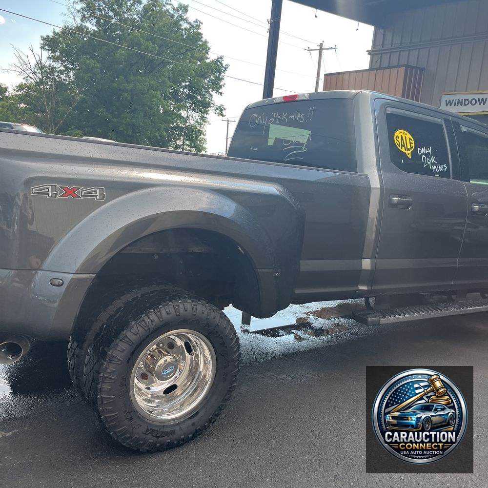 2019 Ford F350SD XLT Crew Cab 4WD LWB DRW
