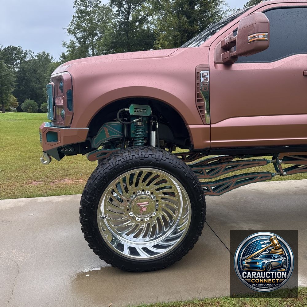 2023 Ford F-350 Super Duty XLT