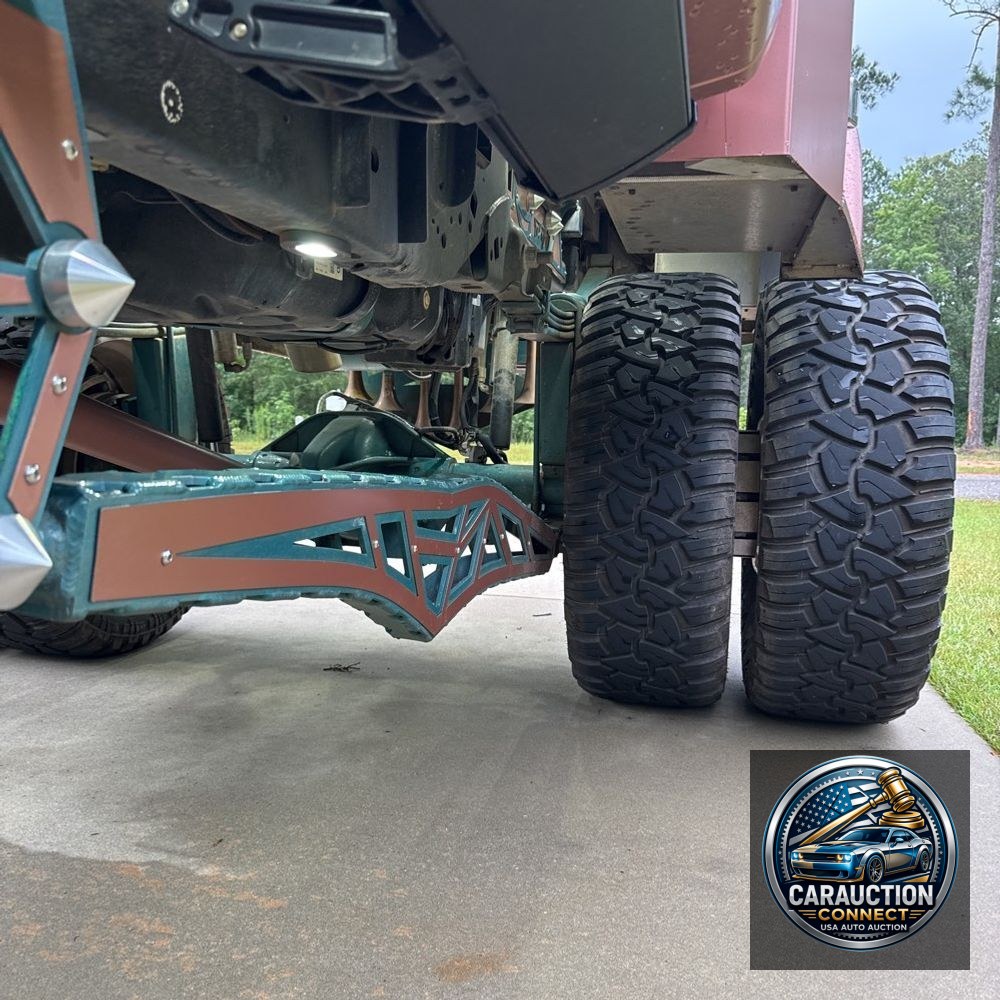 2023 Ford F-350 Super Duty XLT