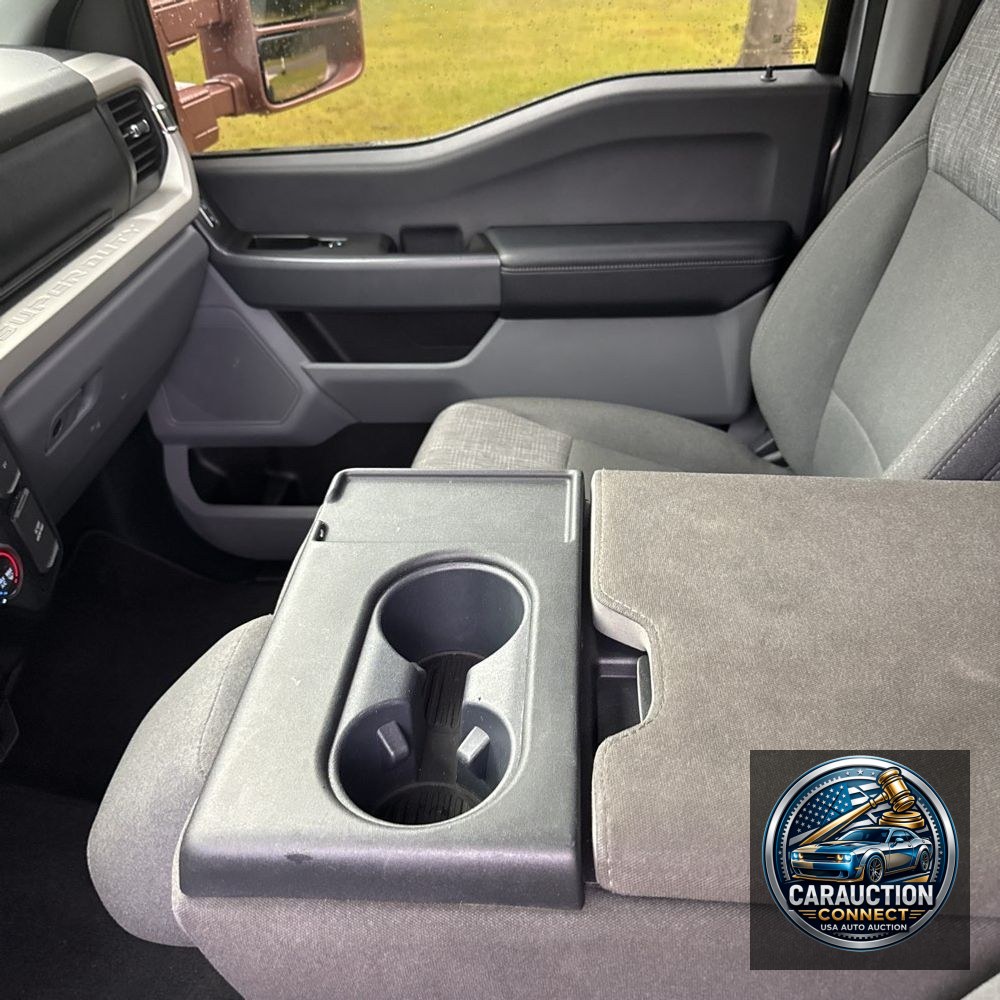 2023 Ford F-350 Super Duty XLT