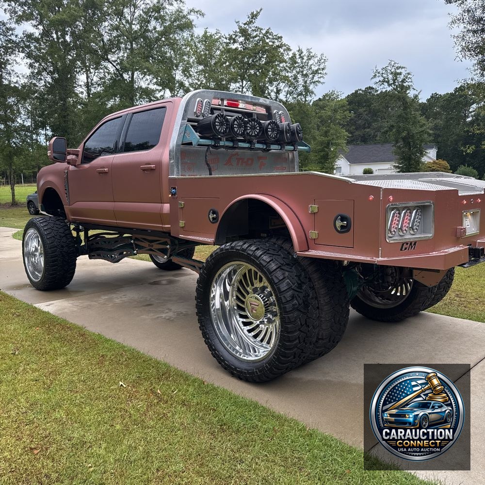 2023 Ford F-350 Super Duty XLT