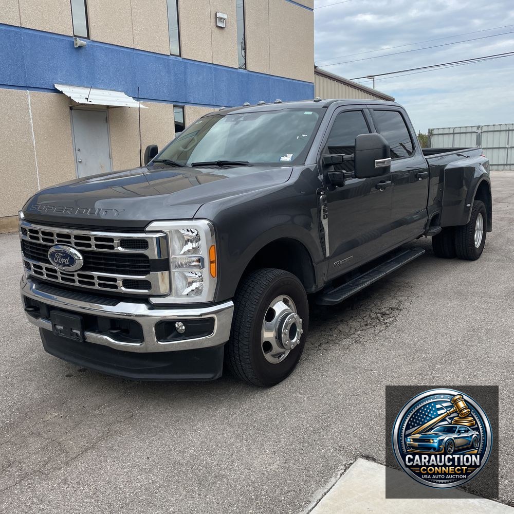2023 Ford F-350 Super Duty XLT