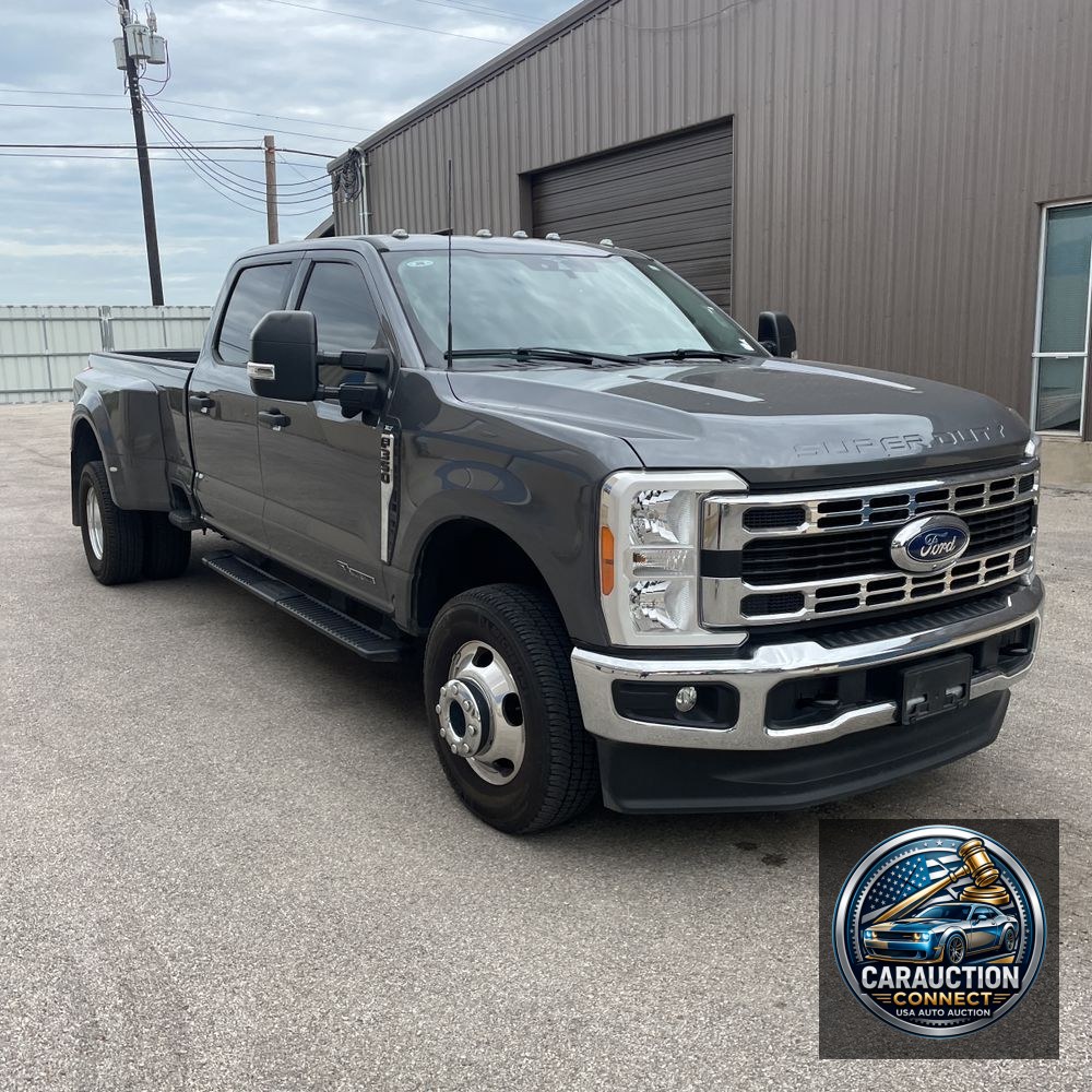 2023 Ford F-350 Super Duty XLT