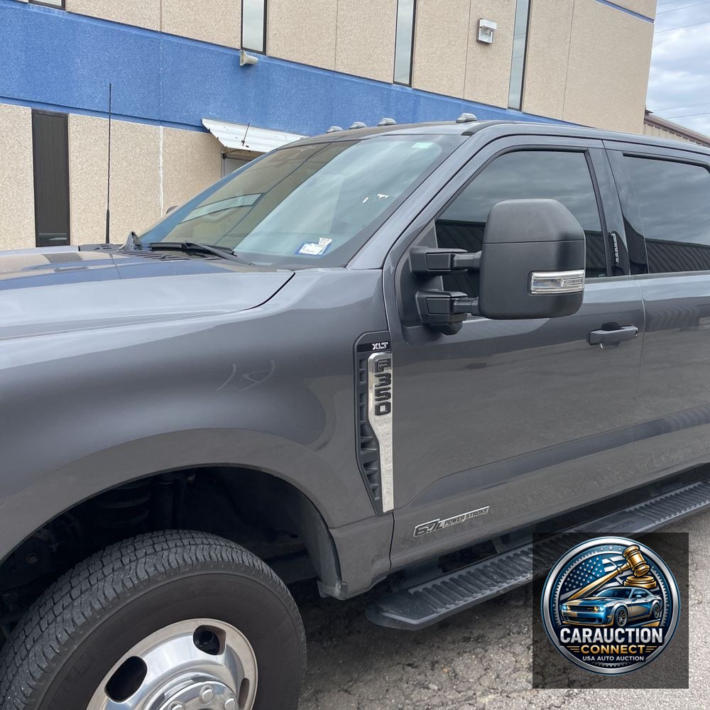2023 Ford F-350 Super Duty XLT