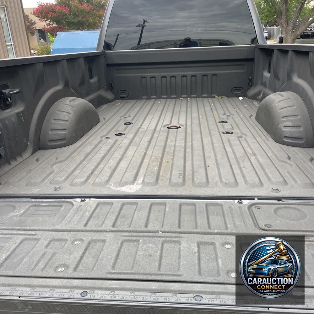 2023 Ford F-350 Super Duty XLT