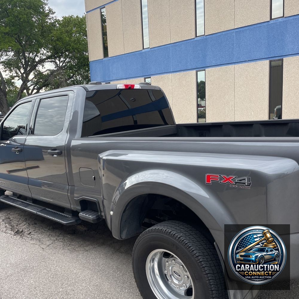 2023 Ford F-350 Super Duty XLT