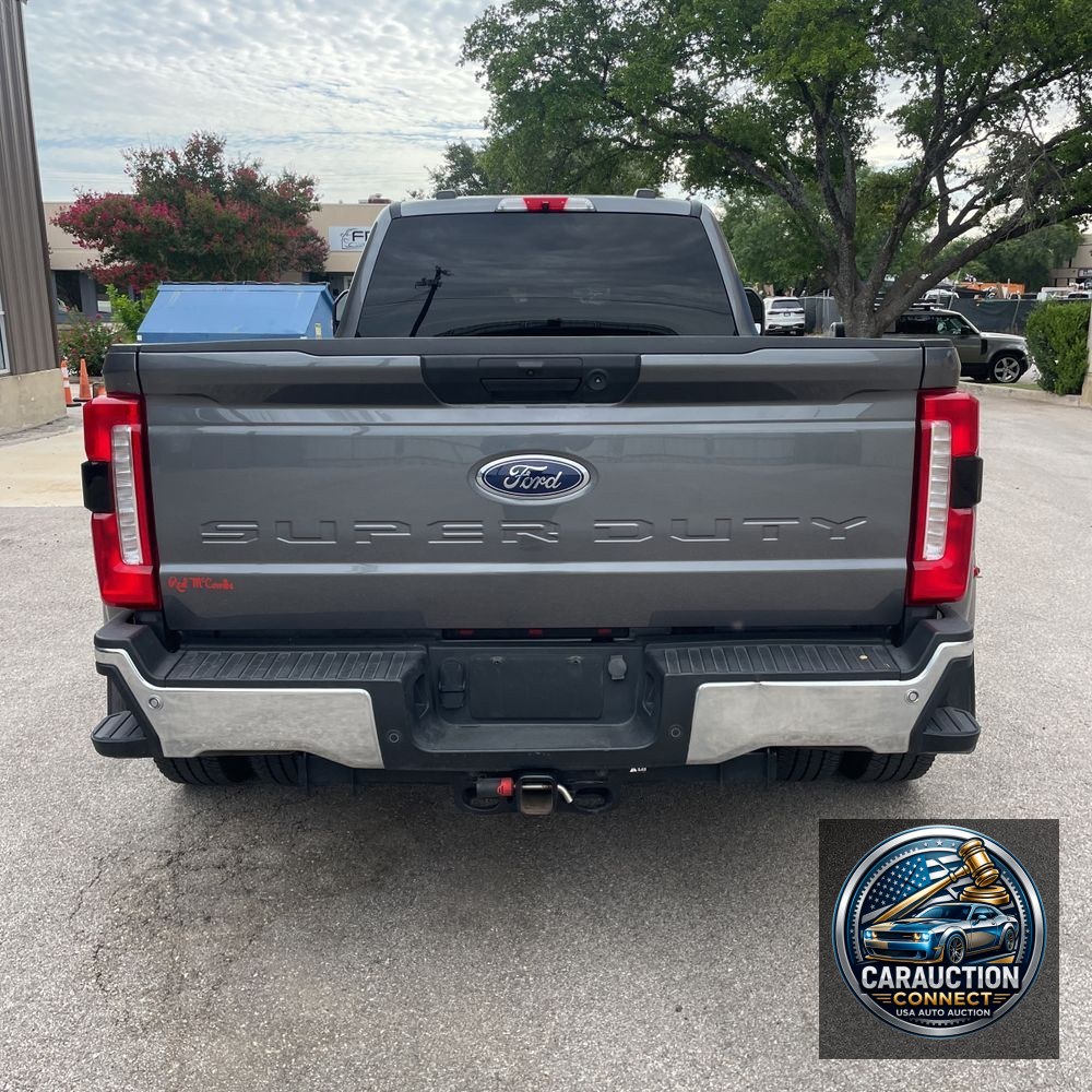 2023 Ford F-350 Super Duty XLT