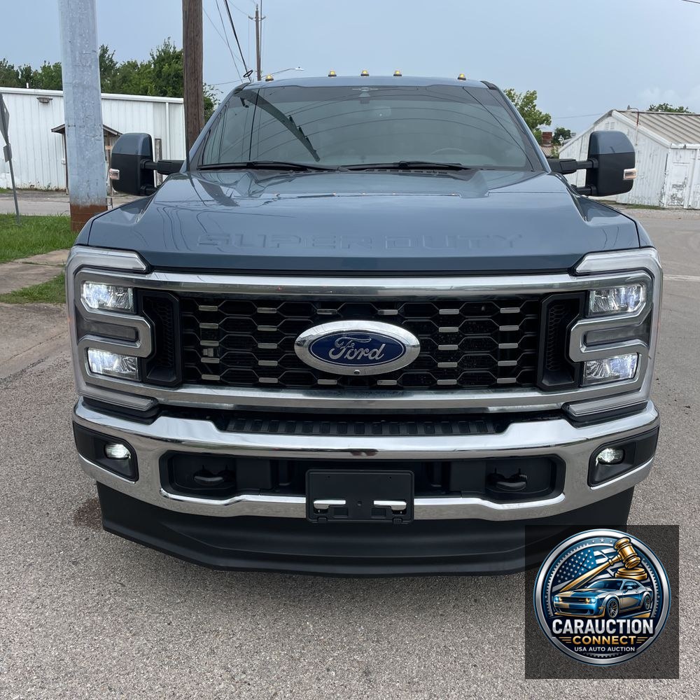 2023 Ford F-350 Super Duty Lariat