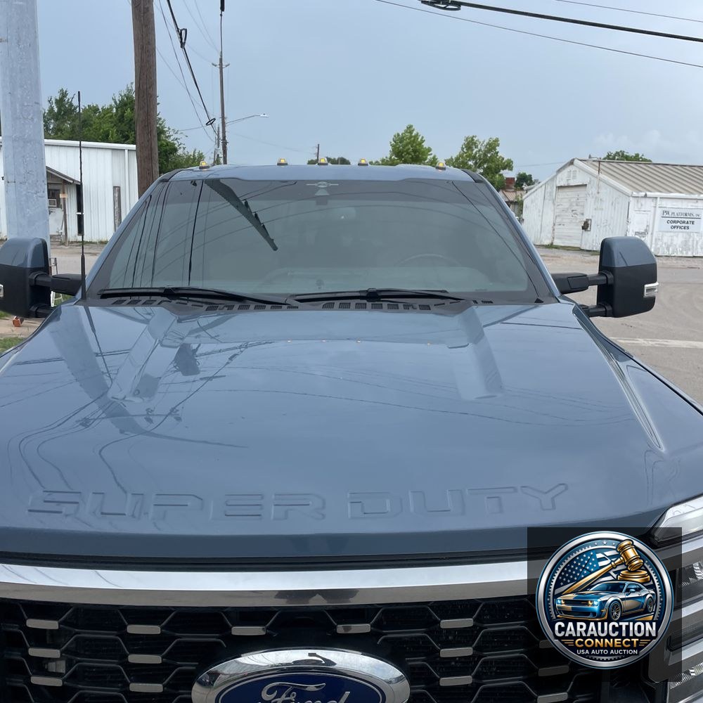 2023 Ford F-350 Super Duty Lariat