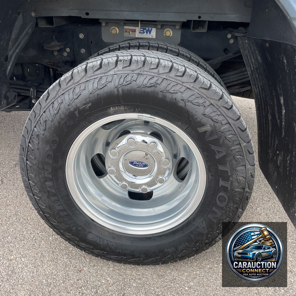 2023 Ford F-350 Super Duty Lariat