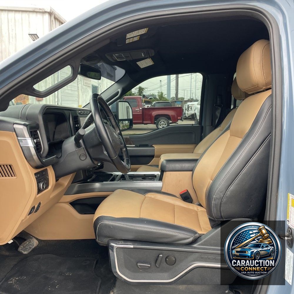 2023 Ford F-350 Super Duty Lariat