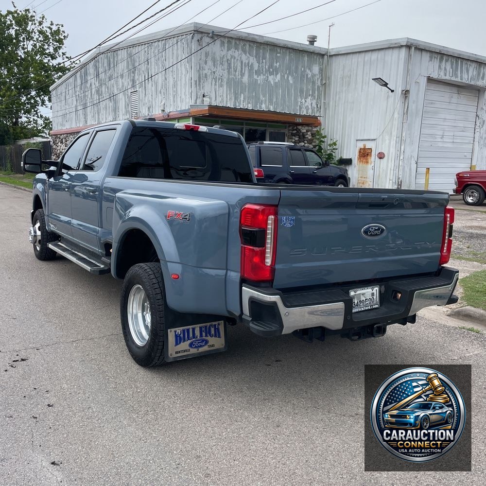 2023 Ford F-350 Super Duty Lariat