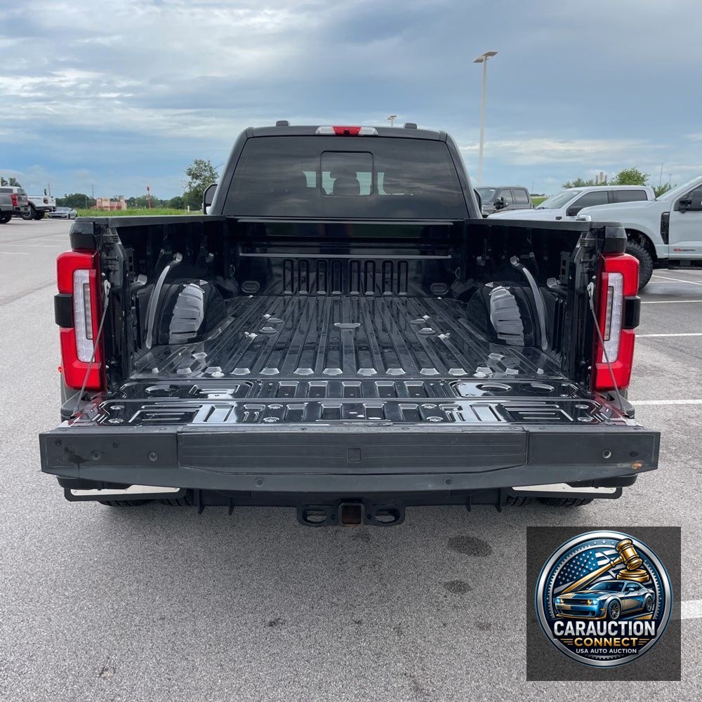2024 Ford F-350 Super Duty Platinum