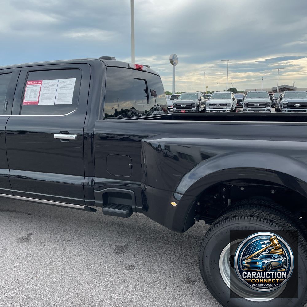 2024 Ford F-350 Super Duty Platinum